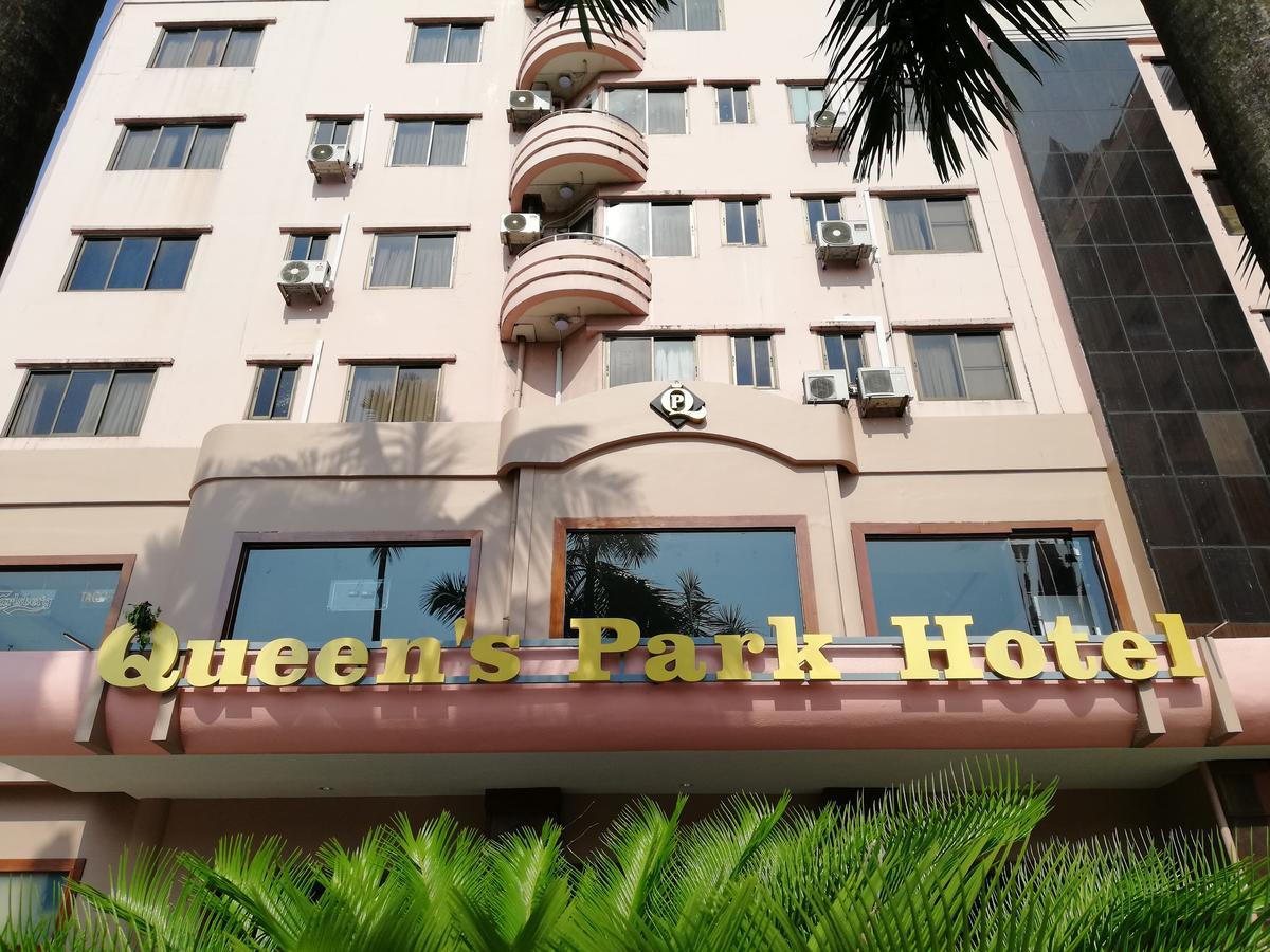 Queen'S Park Hotel Yangon Ngoại thất bức ảnh