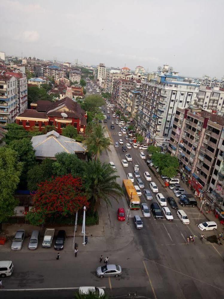 Queen'S Park Hotel Yangon Ngoại thất bức ảnh